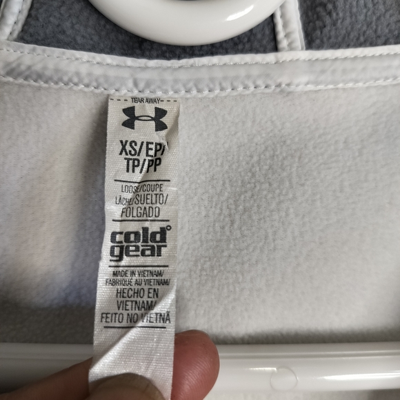 Under Armour Coldgear Storm Gray Full-Zip Hoodie - Picture 10 of 15